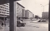 Bucuresti. Constructii noi in piata Palatului R. P. R. (scrisa)