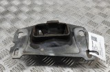 Suport motor st&acirc;nga PEUGEOT 3008 SUV 2021 OEM: 9812667680,9807420980,9673768480 27536075