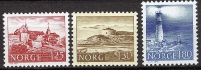 Norvegia 1977 - Cladiri, far, serie neuzata foto