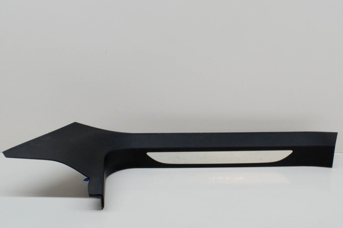 Ornament prag interior st&acirc;nga față TESLA MODEL S 2017 13584085