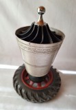 Trofeu - cupa - premiu - intreprindere de camioane ori tractoare - roata si turbina - obiect vechi era socialista anii 1970, piesa de colectie - decor