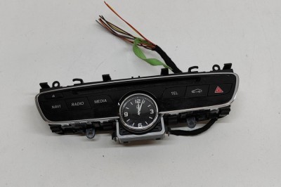 Buton player muzical MERCEDES-BENZ C Coupe C205 2017 OEM: A2138272000 | 32030903 foto