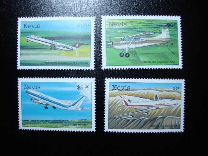 NEVIS SERIE AVIATIE MNH
