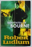 IDENTITATEA LUI BOURNE de ROBERT LUDLUM , 2008