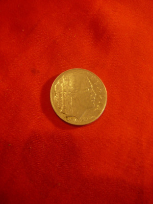 Moneda 20C 1941 Italia -Victor Emanuel III ,cal. F.Buna,otel ,magnetic foto