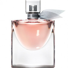 La Vie Est Belle Intense Apa de parfum Femei 50 ml foto