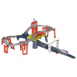 Cumpara ieftin Set de joaca Thomas &amp;amp; Friends - Cursa pentru cupa Sodor