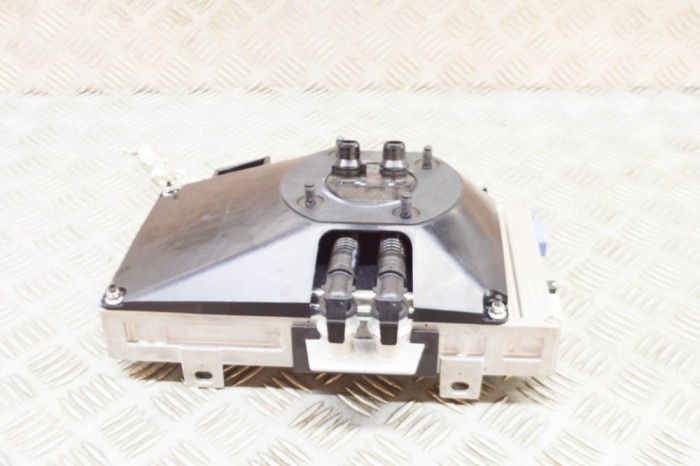 Alt modul de control TESLA MODEL 3 2021 OEM: 1521482-01-D,1566786-05-E 20815170