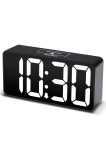 Ceas deșteptător digital LED Eachui cu port de &icirc;ncărcare USB, cifre mari, luminozitate/volum reglabil, funcție snooze (negru și alb)