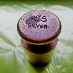 F20-Greutate 500 mg bronz veche colectie Anglia 5 Lire Silver- argint.
