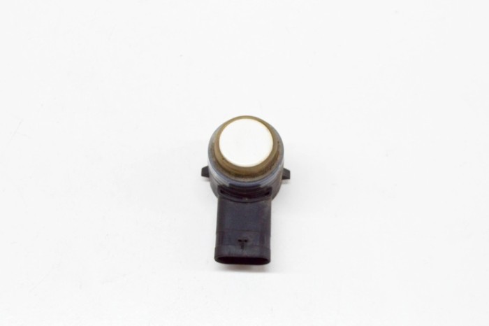Senzor de parcare spate MERCEDES-BENZ C W205 2015 OEM: A0009055504,307875 20571872