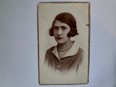 Fotografie cu t&amp;acirc;nără din București 11 foto