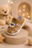 Cumpara ieftin Sandalute maro cu luminite pentru super bebelusi - Ursulet (Marime Disponibila: