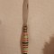 cutit 4 manufacturat in comunism, maner de plastic multicolor, 22 cm