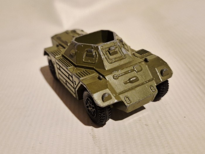 Ferret Scout Car, Dinky