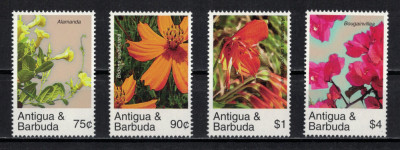 ANTIGUA &amp;amp; BARBUDA 2007 - Flori / serie completa MNH foto