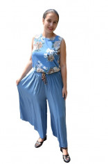 Pantaloni dama lejeri Adelina cu croi evazat si elastic in talie ,nuanta de albastru deschis foto