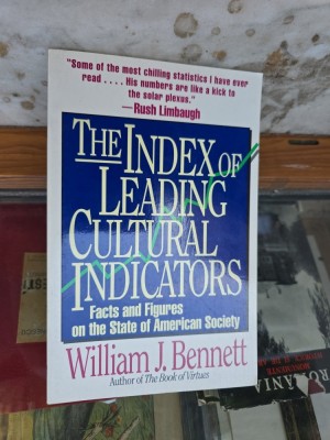 The Index of Leading Cultural Indicators - William J. Bennett foto