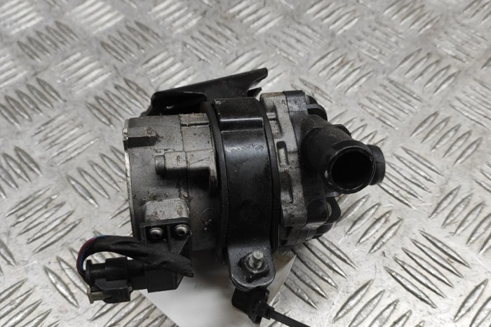 Pompa de apa auxiliara AUDI Q7 4M 2017 OEM: 8R0965567,7.01360.39.0 28835254