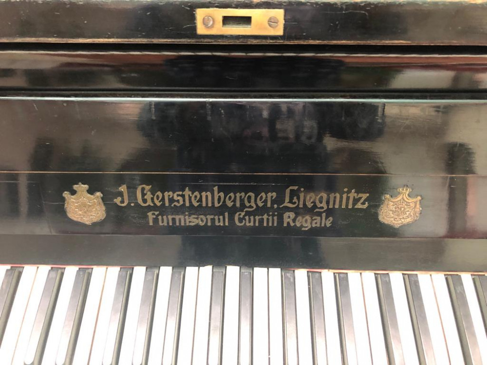 Pianina J. Gerstenberger Liegnitz in stare buna | arhiva Okazii.ro
