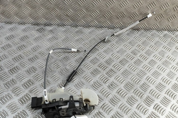&Icirc;ncuietoare ușă st&acirc;nga față TOYOTA PROACE Furgon MDZ_ 2017 OEM: SU001-A4143,PSA084139 31055911