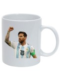 Cana alba personalizata &quot;Jucator fotbal Messi sarbatorind golul&quot;, INOVATIX&reg;. 330ml
