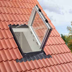 VELUX GXL 3066 - Fereastra acces acoperis 3 sticle