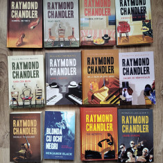 Raymond Chandler – set 11 roman politiste, (+ bonus) – editie cartonata
