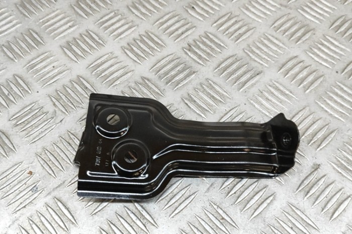 Suport aripa dreapta față BMW X3 G01, F97 2017 OEM: 7475802 30189469