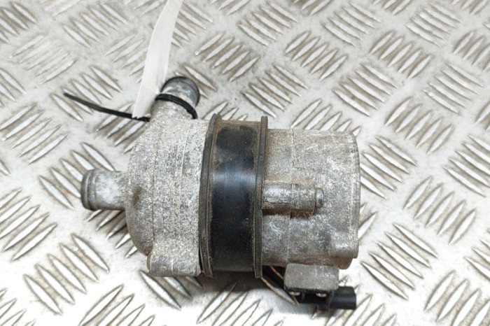 Pompa de apa auxiliara AUDI A4 Avant 8W5, B9 2016 OEM: 4H0965567 26366841