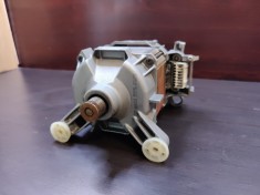 motor 8 pini masina de spalat Siemens WXL140C/01 / R1 foto