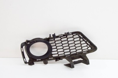 Grila dreapta față BMW 3 F30, F80 2015 OEM: 8062632 17628481 foto