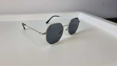 Ochelari de soare Octagon - Rama argintie Lentile negre foto