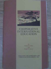COOPERATIVE INTERNATIONAL EDUCATION-WILLIS H. GRIFFIN, RALPH B. SPENCE foto