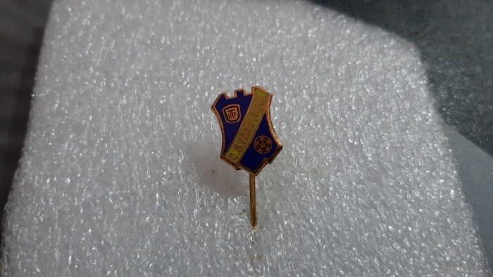 Insigna Tractorul Brasov
