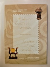 Romania 2004 - Mapa filatelica emisa cu ocazia emisiuni filatelice comune ROMANIA-CHINA - OBIECTE LACUITE SI CERAMICA (T170)