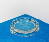 Art Deco: Scrumieră decagonală, cristal suflat fasetat, gravură manuală, anii 30-40 - proveniență Suedia (posibil Strombergshyttan)