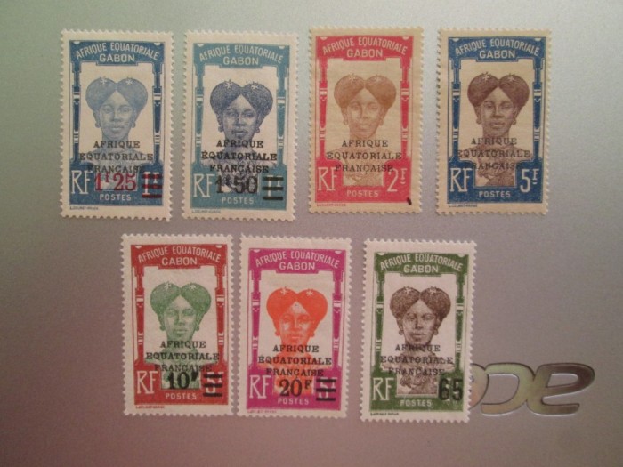 GABON SERIE NESTAMPILAT CU DUBLU TIPAR=331