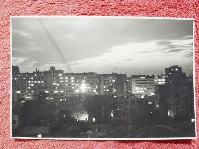 Fotografie. seara in Bucuresti foto