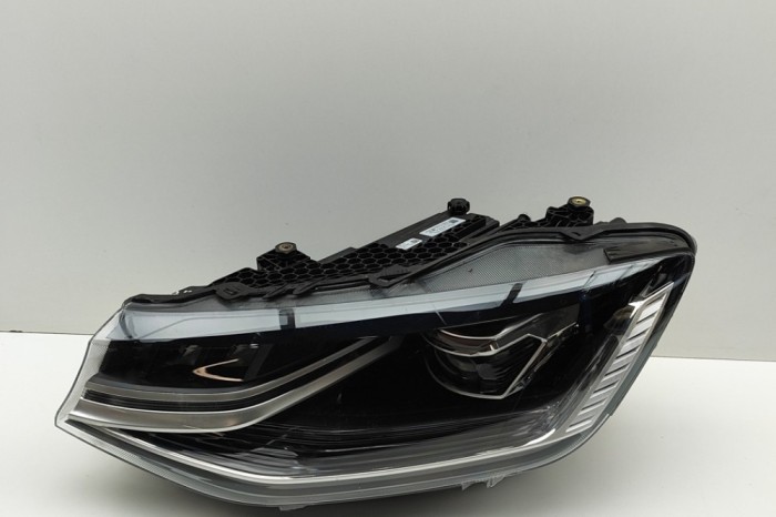 Far st&acirc;nga față VW CADDY V SBB, SBJ 2023 OEM: MPV | 30814337