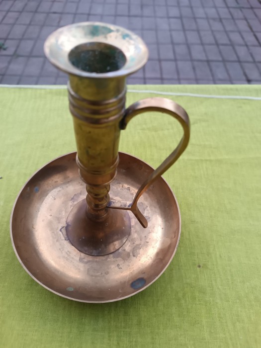 Sfesnic de mana din alama, provenienta suedeza