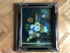 Tablou,pictura franceza in ulei pe panza,rama de lemn,vaza cu flori foto