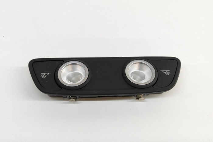 Iluminare interioară AUDI Q7 4M 2016 OEM: 4M0947111,8W0947111 | 28425191