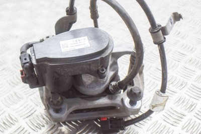 Etrier de fr&amp;acirc;nă dreapta spate TESLA MODEL 3 2018 OEM: 1044624-97-F 12134226 foto