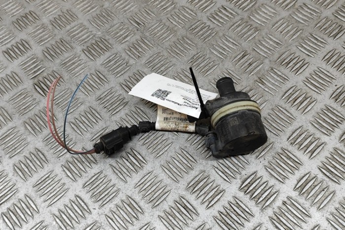 Pompa de apa auxiliara AUDI A6 Avant 4G5, C7, 4GD 2014 OEM: 6R0965561A 30382433