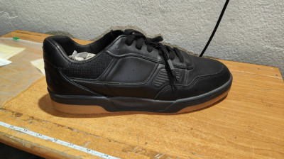 Adidas Sara nr. 44 dreapta foto