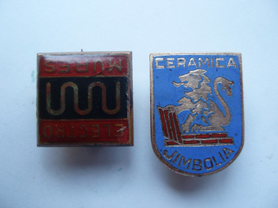 ROMANIA - SET INSIGNE ELECTRO MURES + CERAMICA JIMBOLIA , IM 1.75 foto