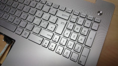 Carcasa superioara cu tastatura iluminata laptop Asus N550 argintiu layout UK foto