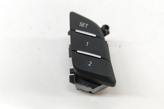 Buton de control scaun dreapta AUDI Q7 4M 2020 OEM: 4M0959770A | 31968852