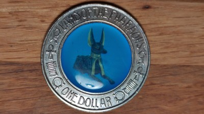 R15 Somalia -exonumia- 250 shillings / 1 dollar - Tutankhamun - uriasa foto